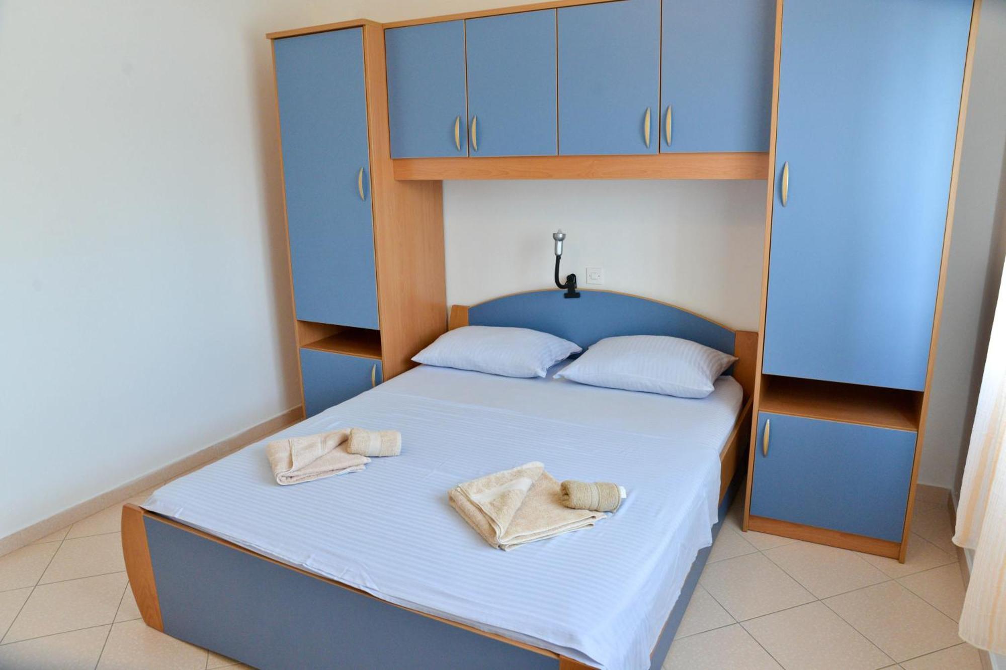 Apartments Lonic 쿠클리차 객실 사진