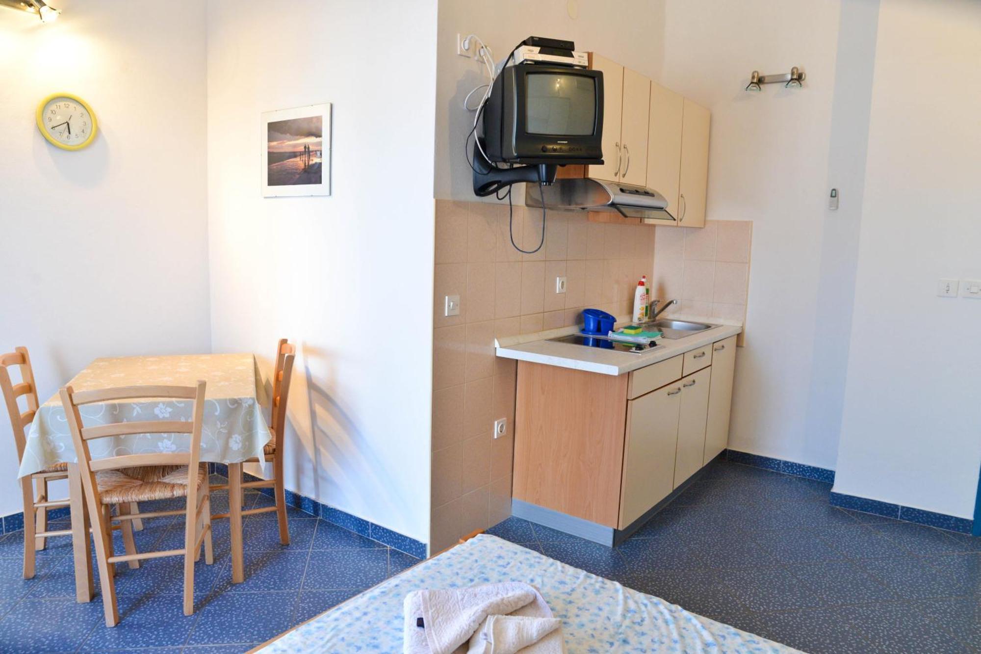 Apartments Lonic 쿠클리차 객실 사진