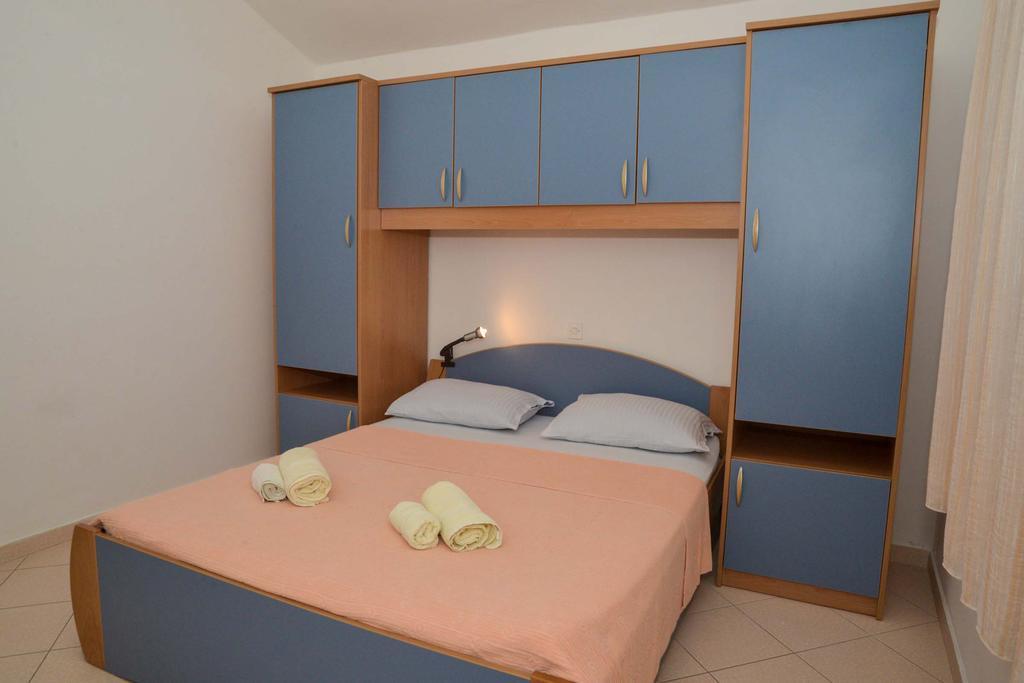 Apartments Lonic 쿠클리차 외부 사진